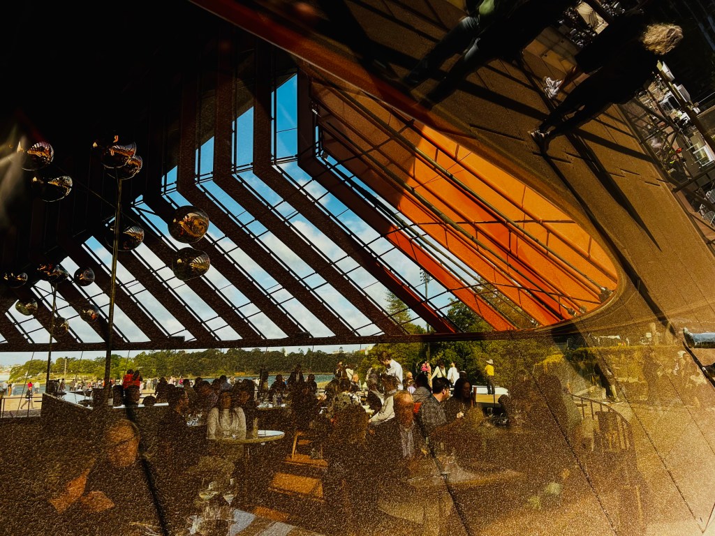 關係，是一對一的連結，不是社會角色的劇本